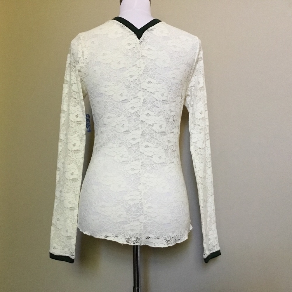 NWT Intimately FREE PEOPLE cream lace trim tee M - Picture 3 of 5